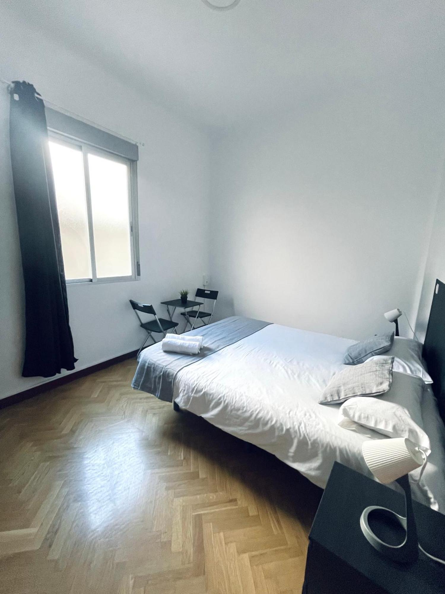 Ibiza Habitaciones Madrid Bagian luar foto